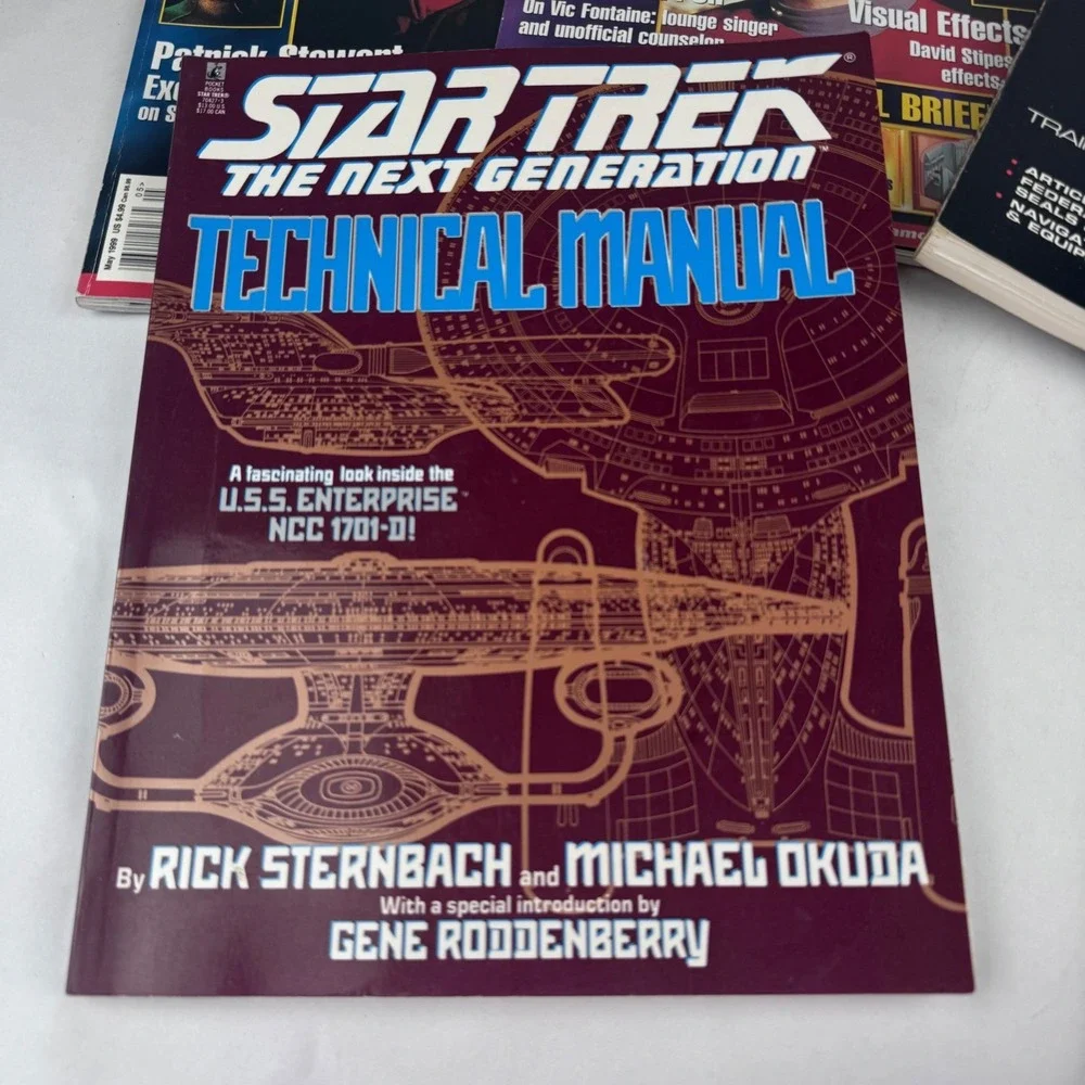 Star Trek Next Generation Magazine Star Fleet Techinal Manual Lot of 5